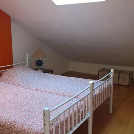 House Les Bains Charme Et Confort *