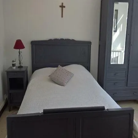 House Les Bains Charme Et Confort 龙斯莱班